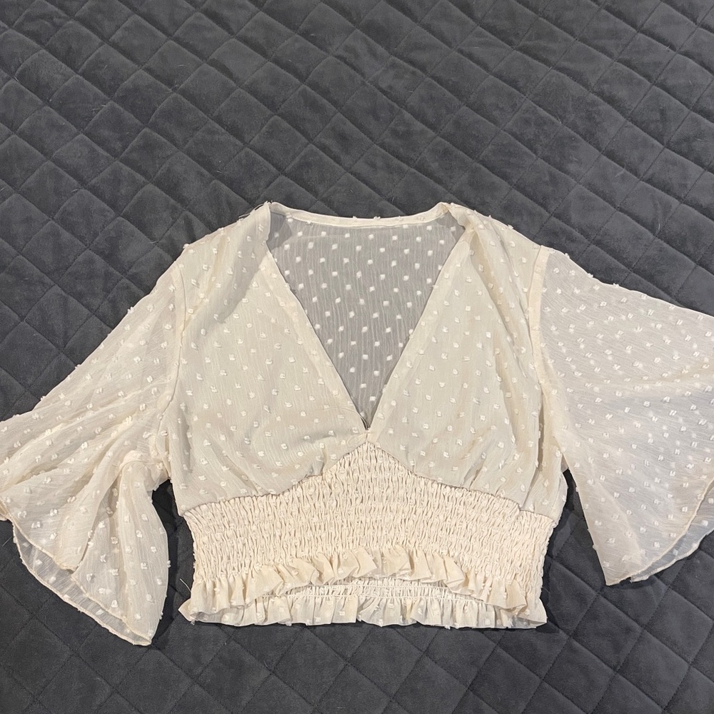 Beige cropped blouse